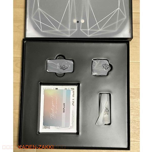 NIPLUXのLEG FITの付属品